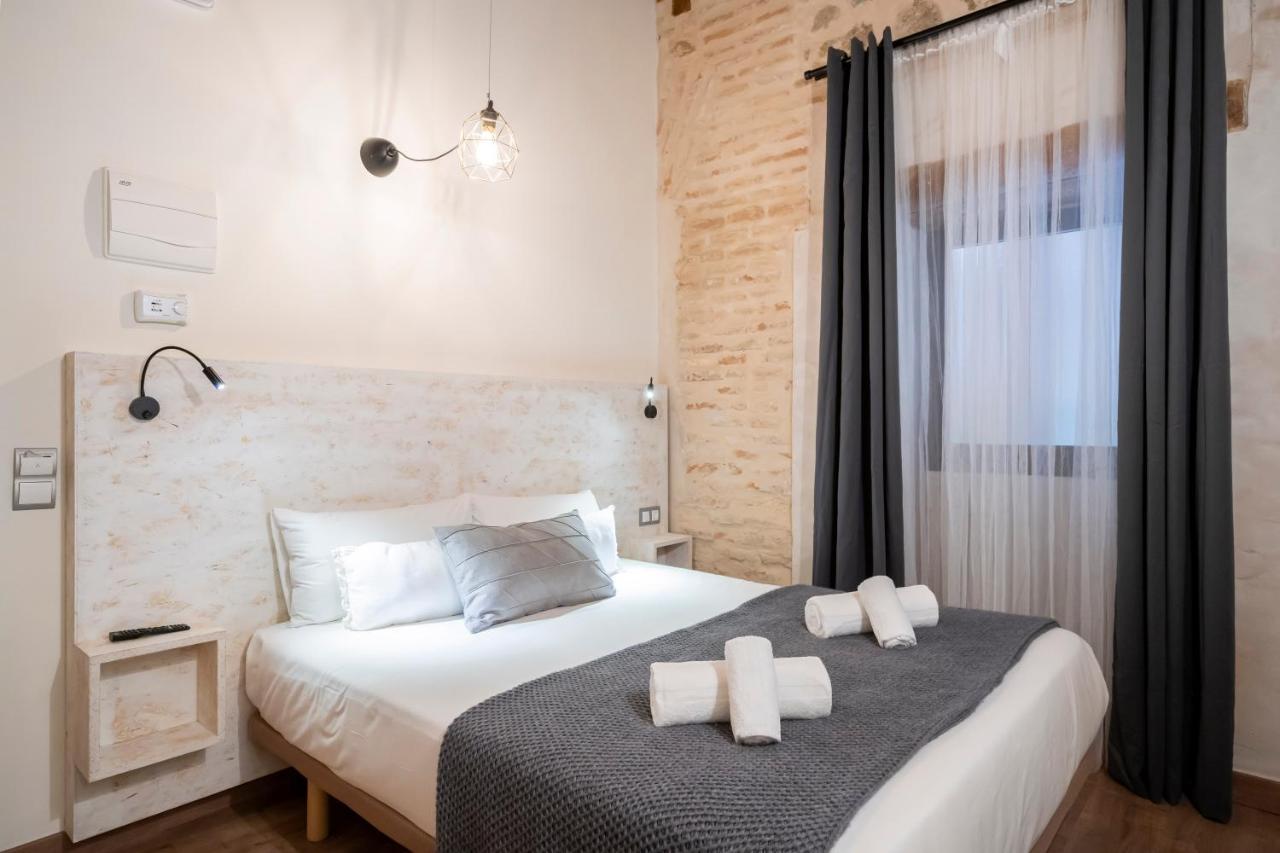 Dobo Azacanes Hostal Toledo Luaran gambar